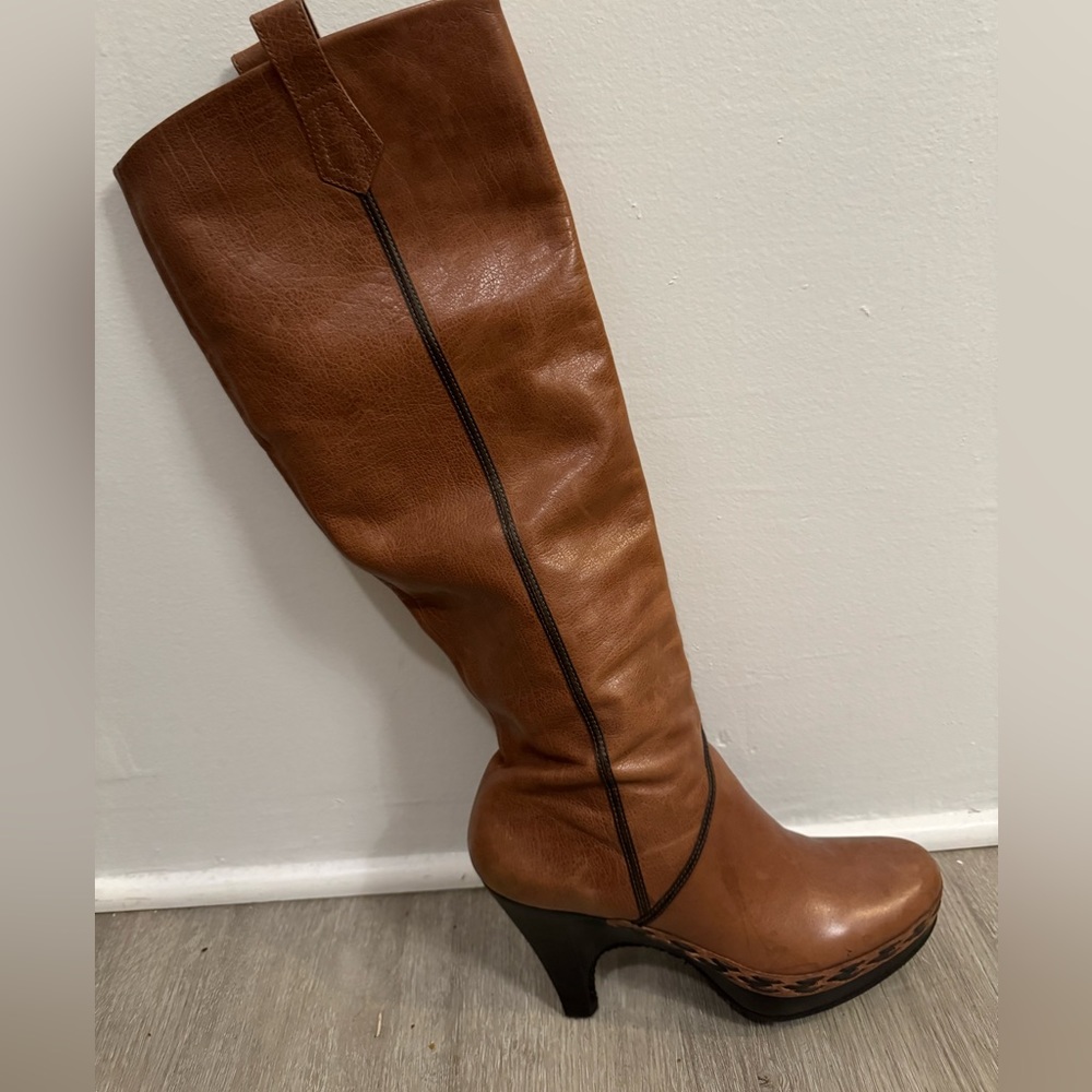 High Rise Cole Haan leather brown boots sz 9 - Picture 6 of 9